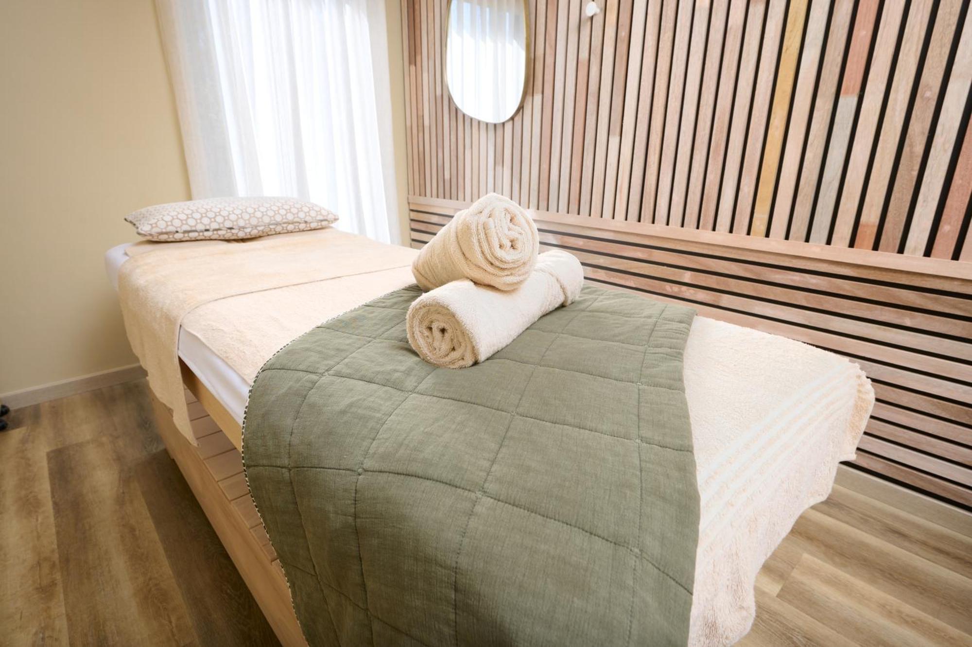 Cradle Boutique Hotel Лансерія Екстер'єр фото