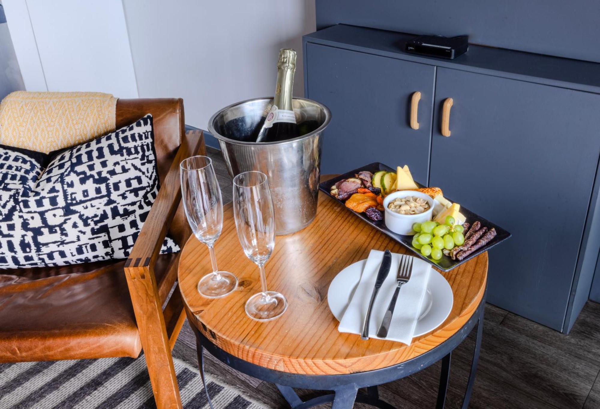 Cradle Boutique Hotel Лансерія Екстер'єр фото