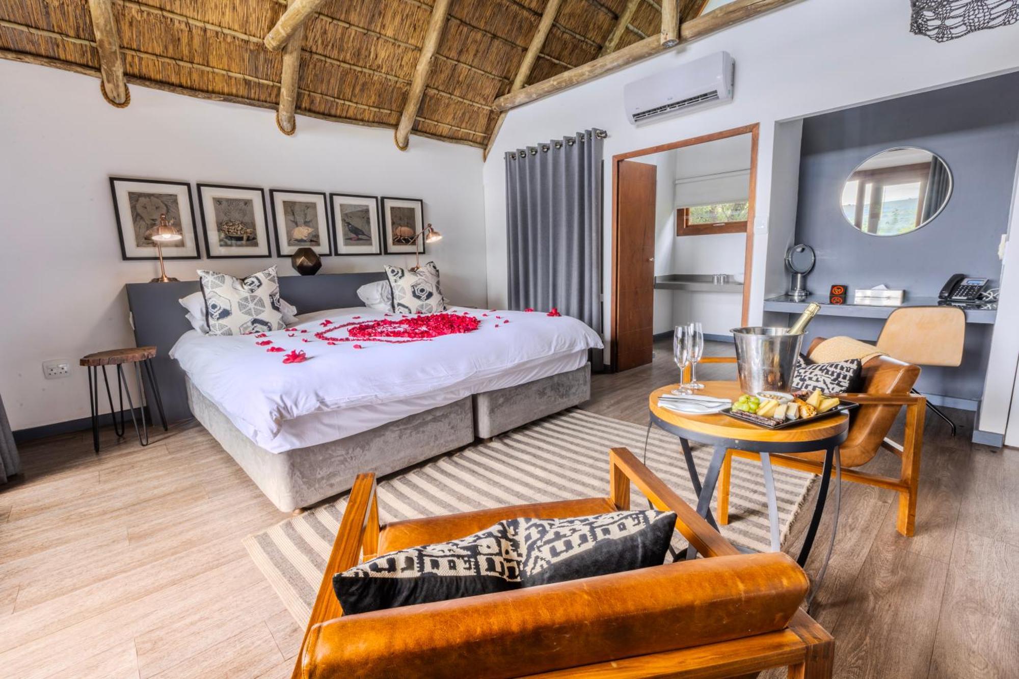 Cradle Boutique Hotel Лансерія Екстер'єр фото